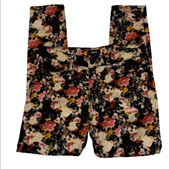 BDG Denim - BDG floral Mid Rise Twig Ankle jeans, 28x29